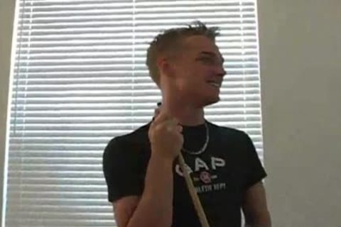 lusty blonde Hunk raw