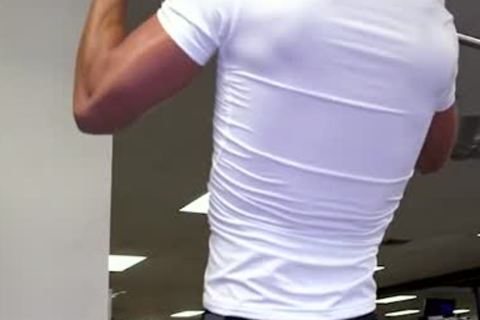 shlong At The Gym boned In The Showers