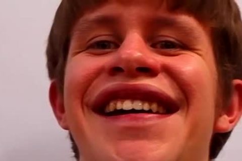 trio twinks Justin Mack And Peewee Know How To Party