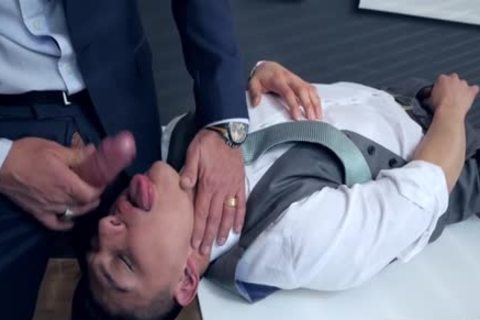 Muscle gay Fetish With cumshot