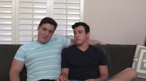 Newcomer Rowan & Forrest: bareback - Barebacking Action