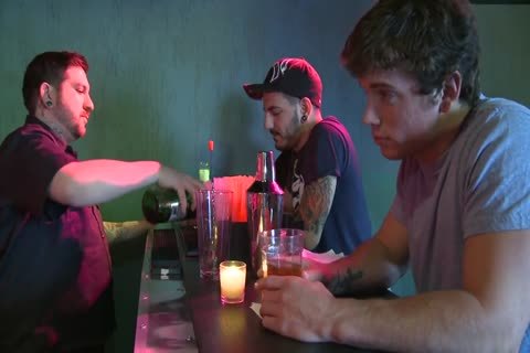 Randyblue.com - excited fellow Dallas Evans Meets Darksome Stranger Reese Rideout