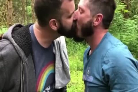 Public unprotected Sextape