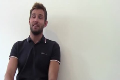 Aussie 6 Pack Model Perfection Looks Chatting Up Rick Chester