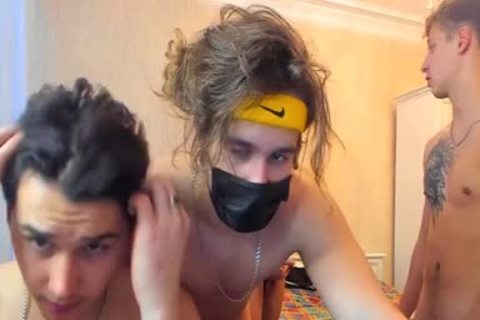 group Of handsome boyz Showing Their cock In web camera