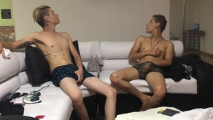 BarebackLatinoz: Young Dominic agrees to hard nailining