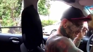 Giving My Boyfriend A blow job In The Car