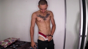 SayUncle X LatinoGuysPorn: Bulging briefs hint at a surprise