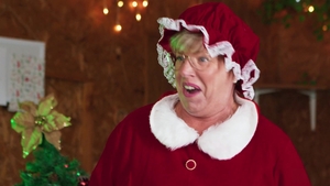 Men: Egg Nog Nuzzling