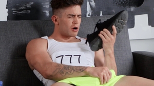 Men: A Taste of Victory: Swallowing Champion Sperm