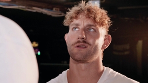 Men: Muscular Americans Go Bareback in the Bar